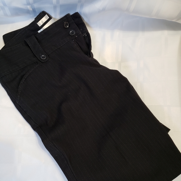 Old Navy Women's Dress Pant - Picture 1 of 9